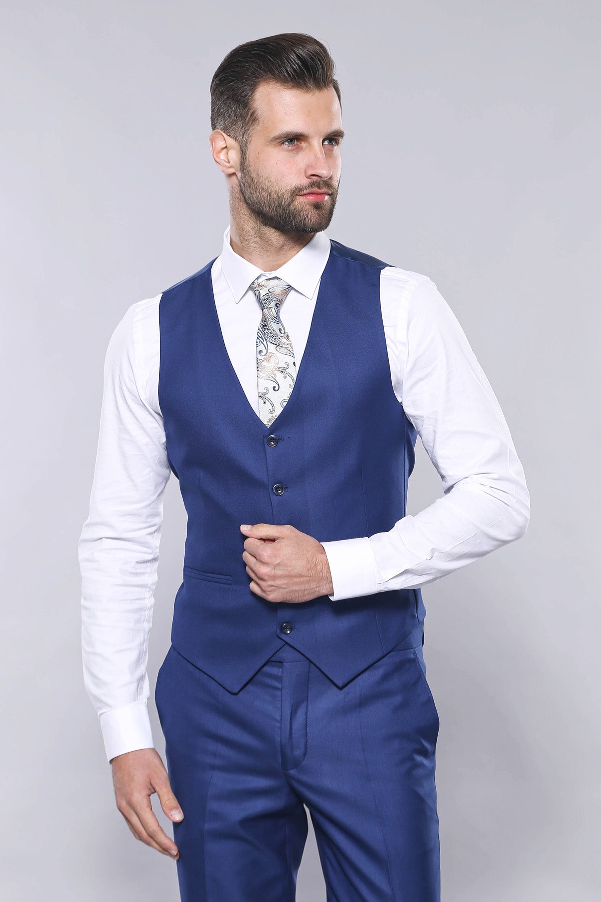 Blue Vested Suit With Plaid Blazer 4